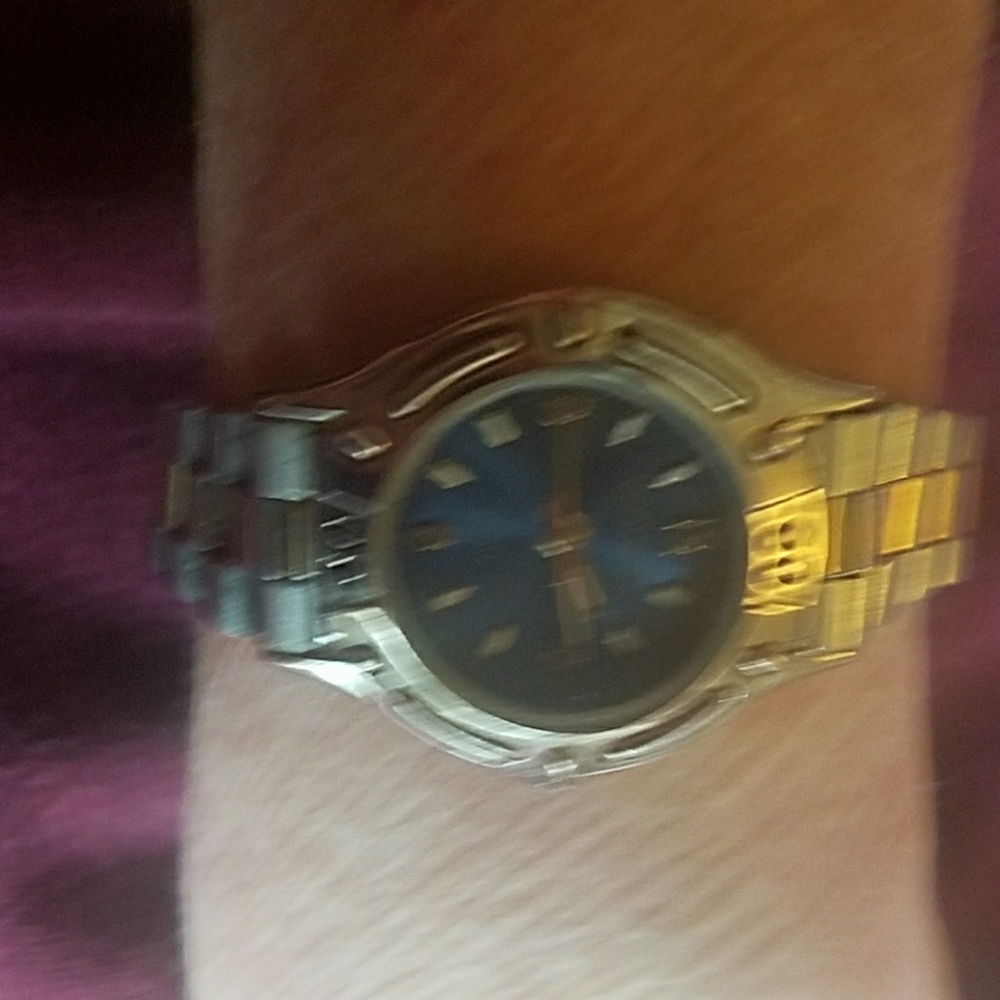 Claremont watch quartz